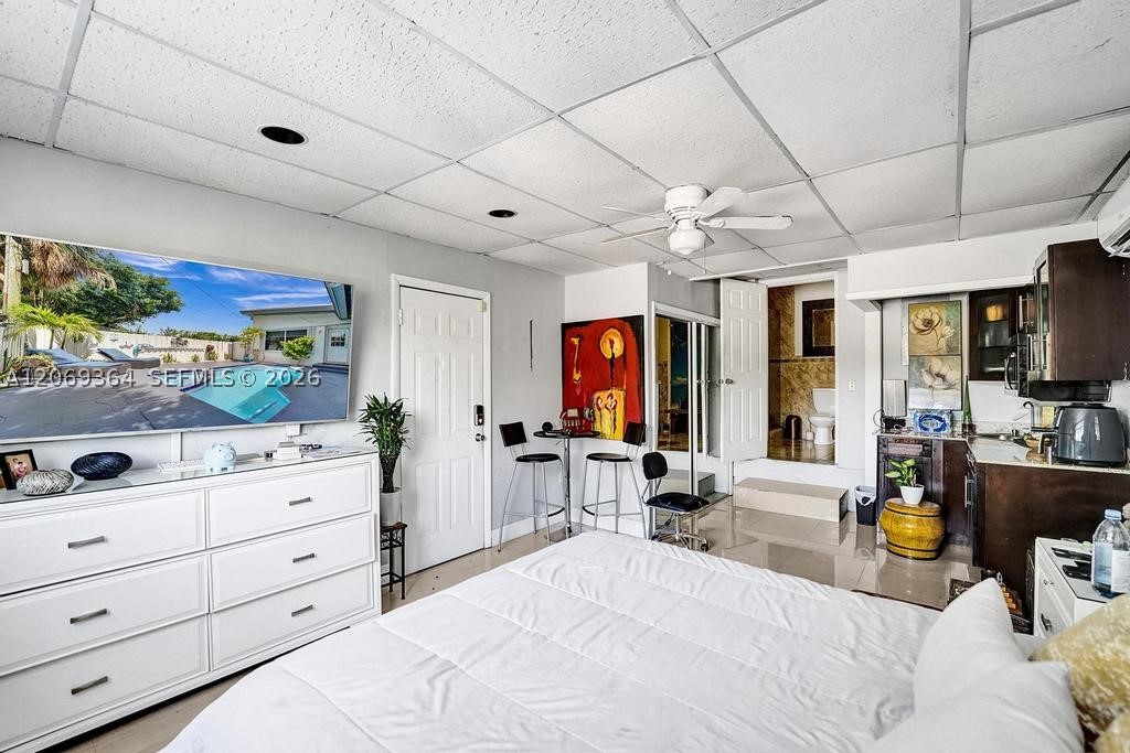 1750 71st St, Miami Beach FL 33141