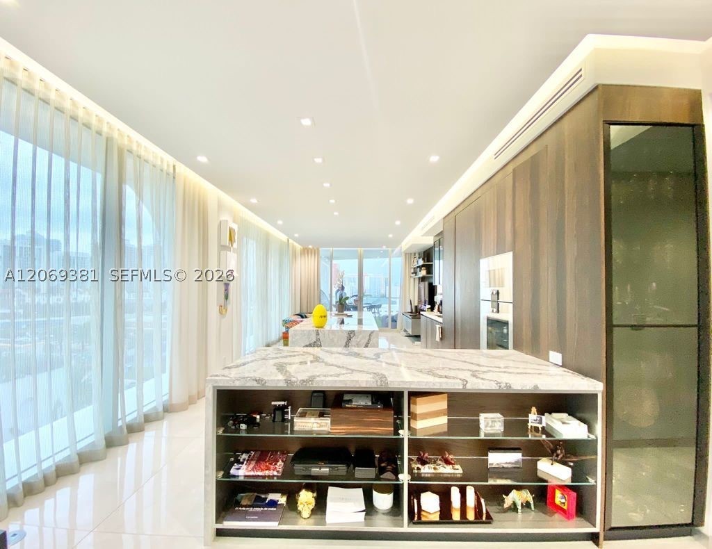 16901 Collins Ave #701, Sunny Isles Beach FL 33160