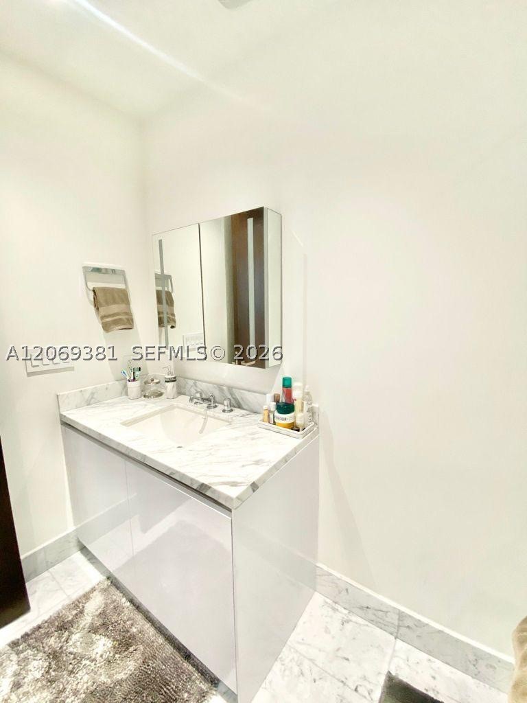 16901 Collins Ave #701, Sunny Isles Beach FL 33160