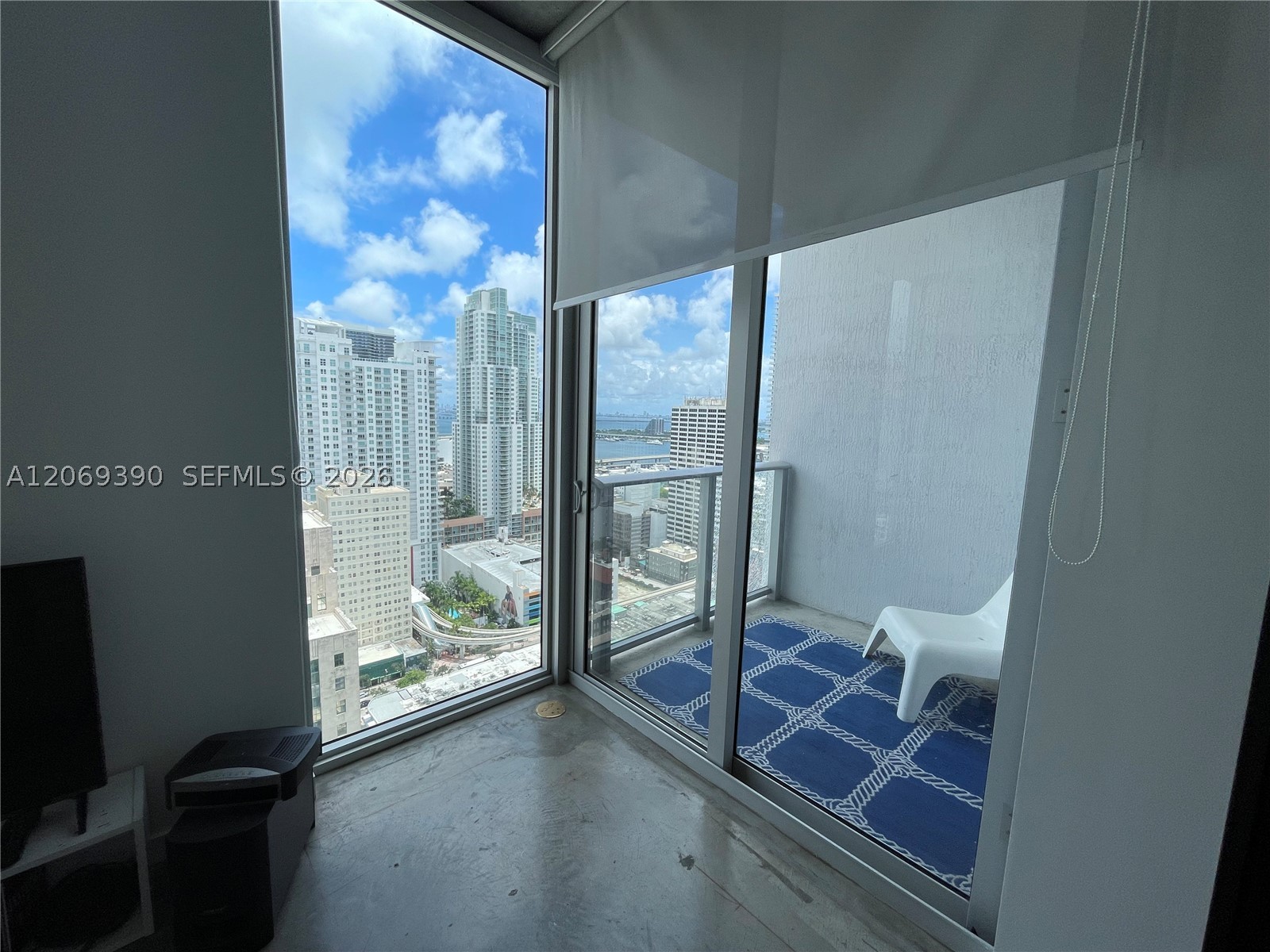151 SE 1st St #3004, Miami FL 33131