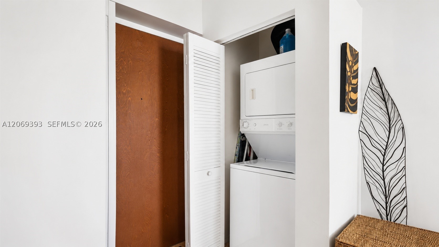 6365 Collins Ave #2805, Miami Beach FL 33141