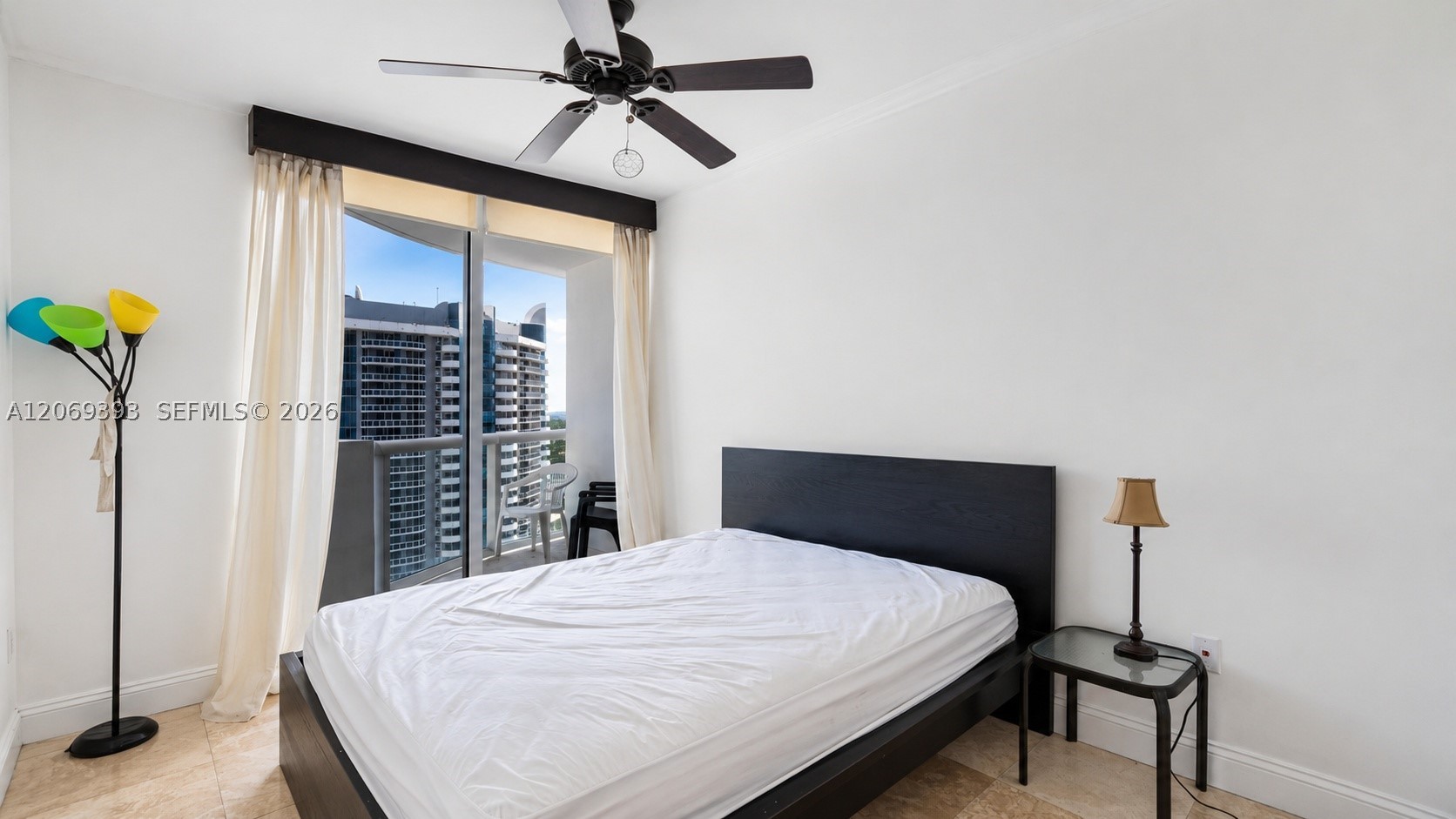 6365 Collins Ave #2805, Miami Beach FL 33141