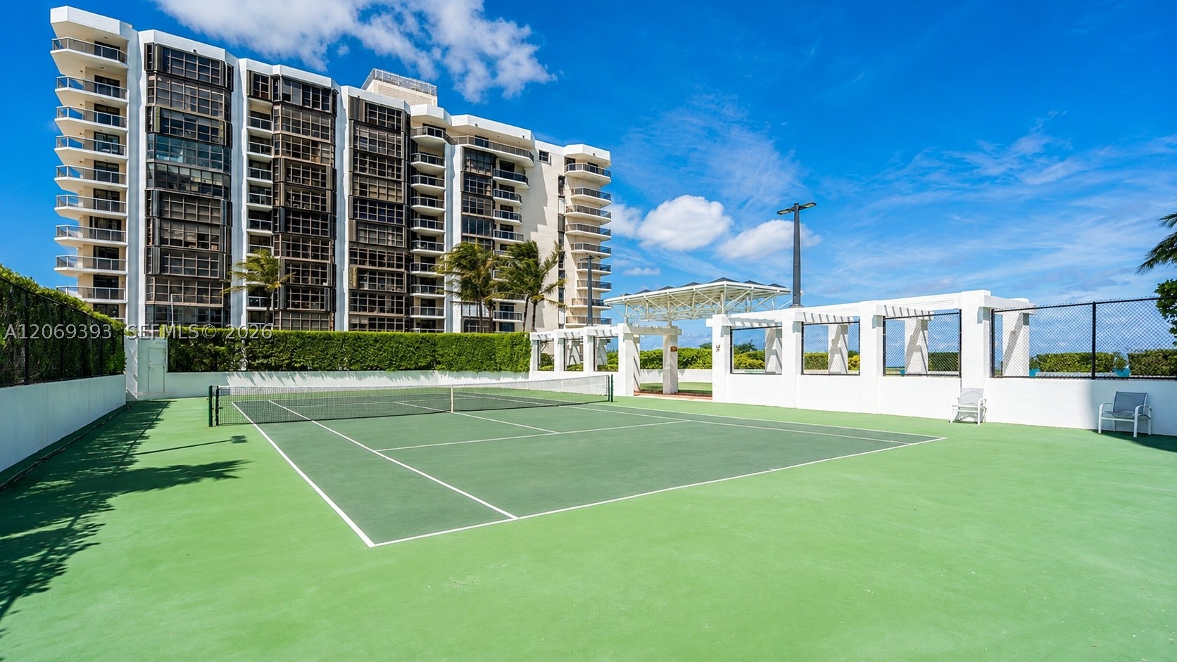 6365 Collins Ave #2805, Miami Beach FL 33141