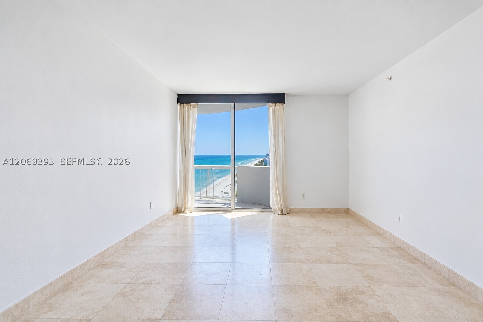 6365 Collins Ave #2805, Miami Beach FL 33141