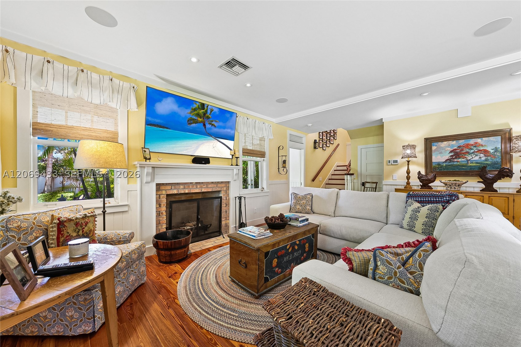 180 Ocean Blvd, Golden Beach FL 33160
