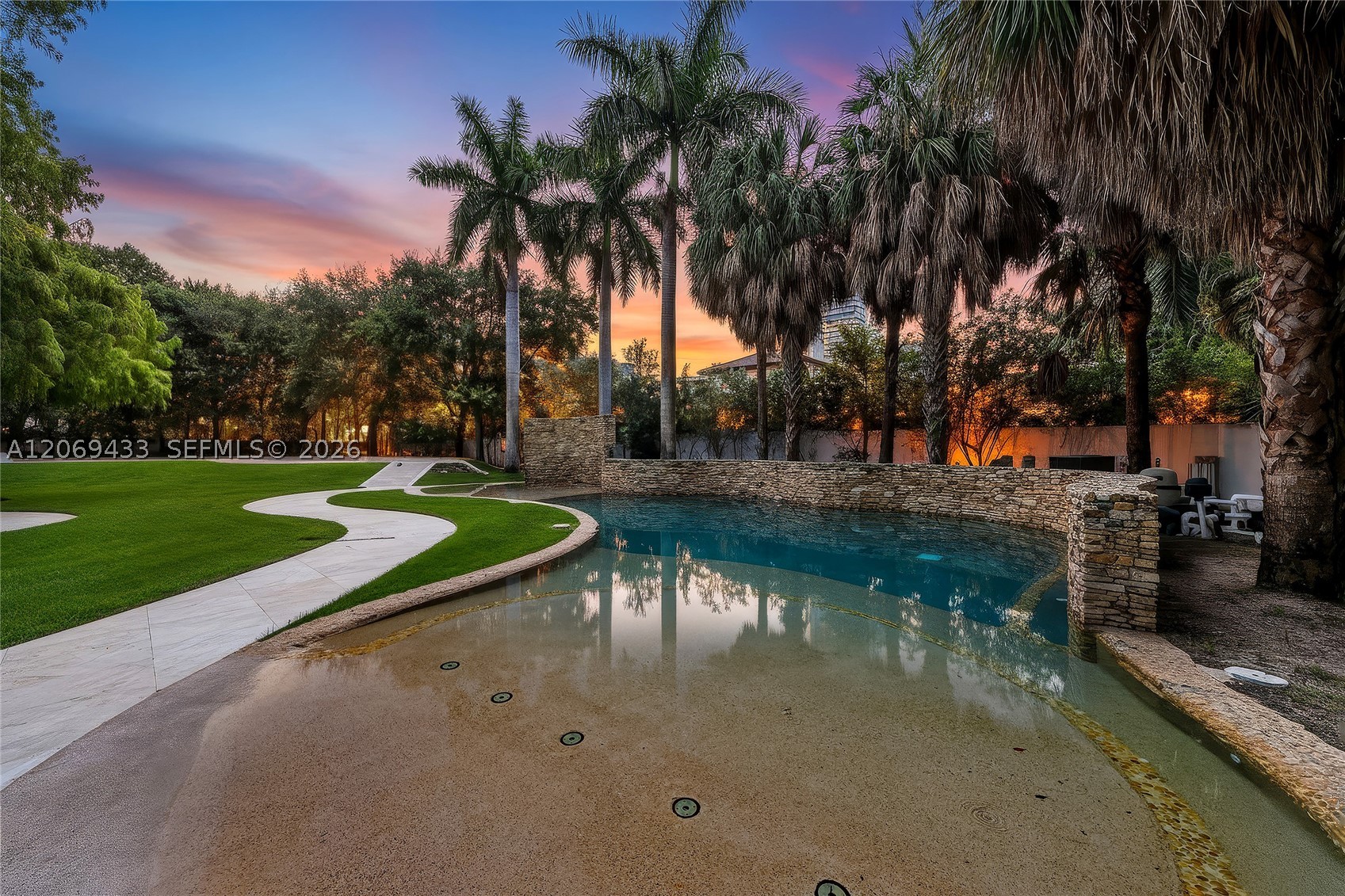 180 Ocean Blvd, Golden Beach FL 33160