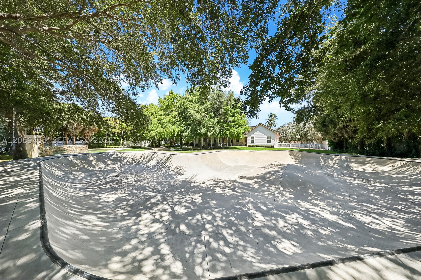 180 Ocean Blvd, Golden Beach FL 33160