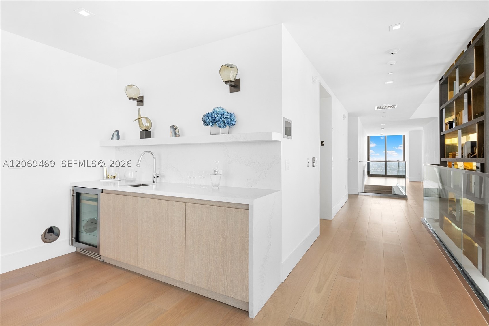 16901 Collins Ave #5305, Sunny Isles Beach FL 33160