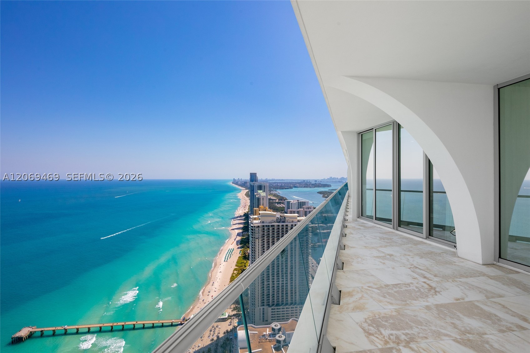 16901 Collins Ave #5305, Sunny Isles Beach FL 33160