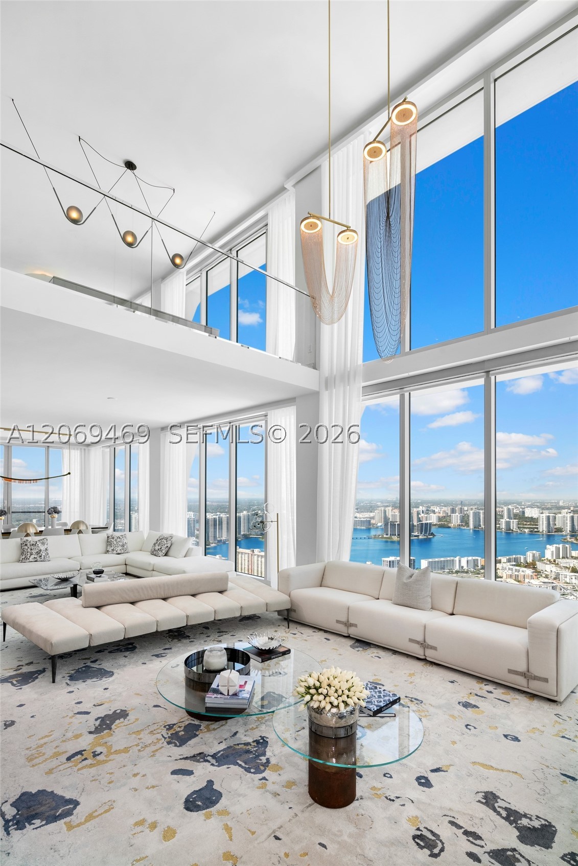 16901 Collins Ave #5305, Sunny Isles Beach FL 33160