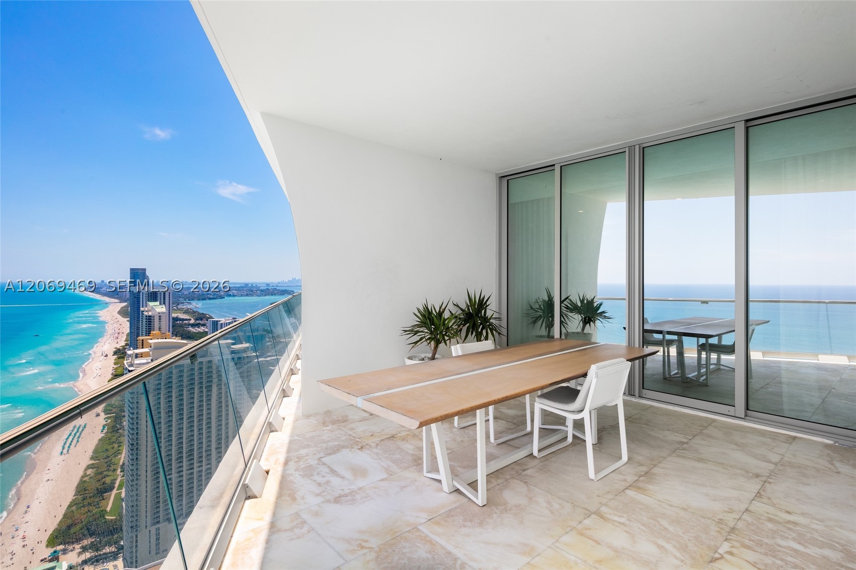 16901 Collins Ave #5305, Sunny Isles Beach FL 33160