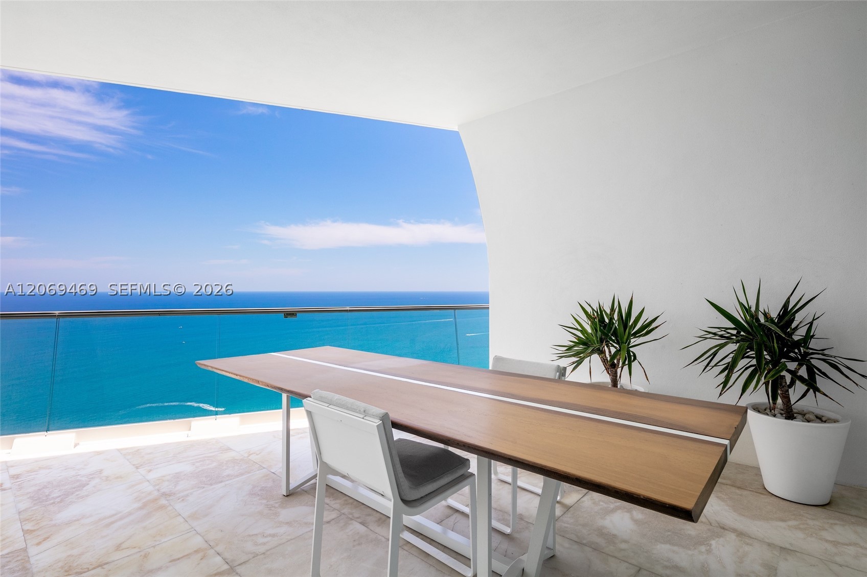 16901 Collins Ave #5305, Sunny Isles Beach FL 33160