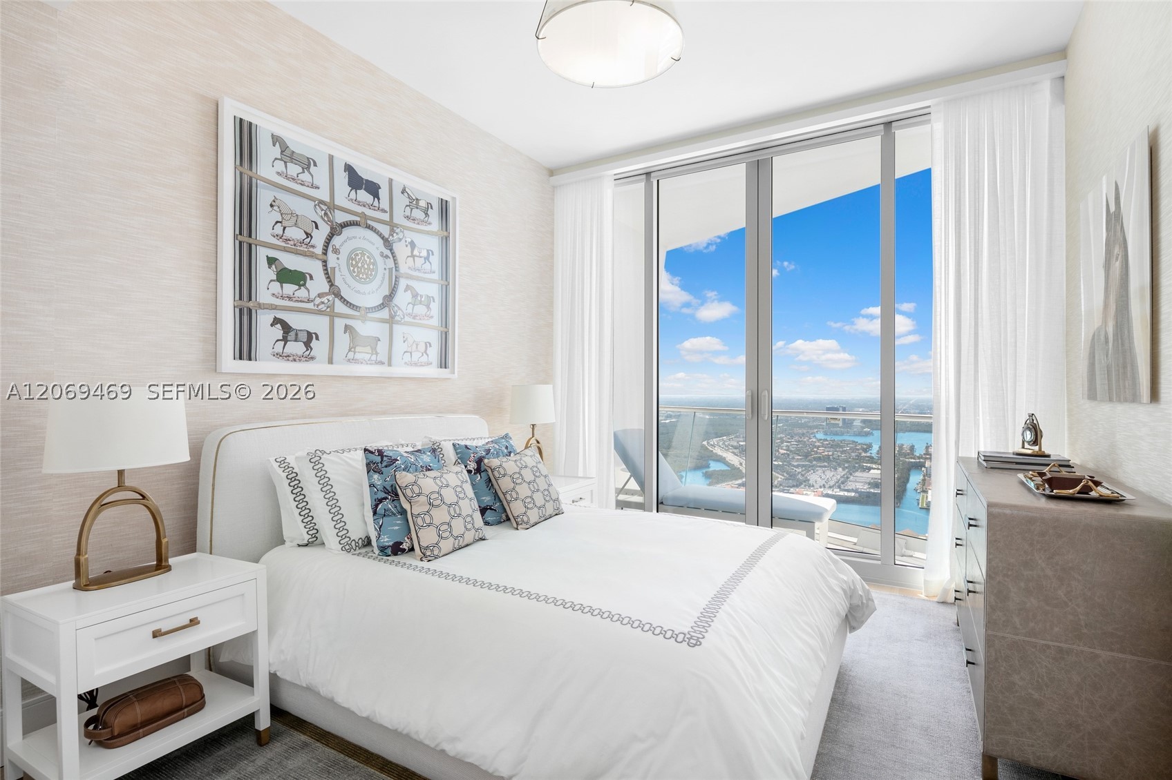 16901 Collins Ave #5305, Sunny Isles Beach FL 33160