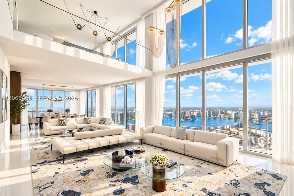16901 Collins Ave #5305, Sunny Isles Beach FL 33160