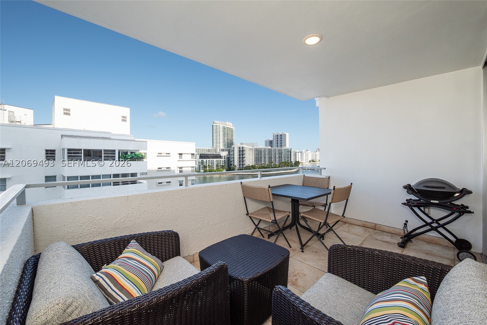 11 Island Ave #906, Miami Beach FL 33139