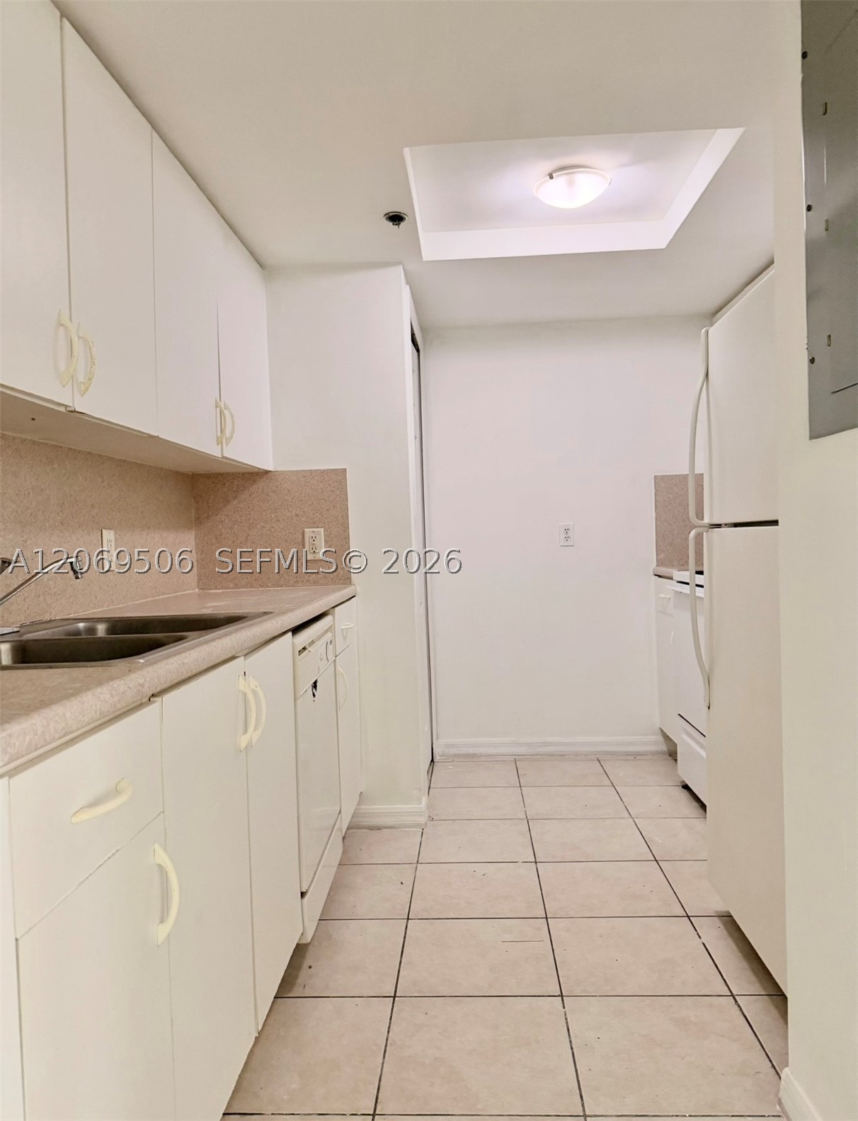 2415 NW 16th St Rd #207-1, Miami FL 33125