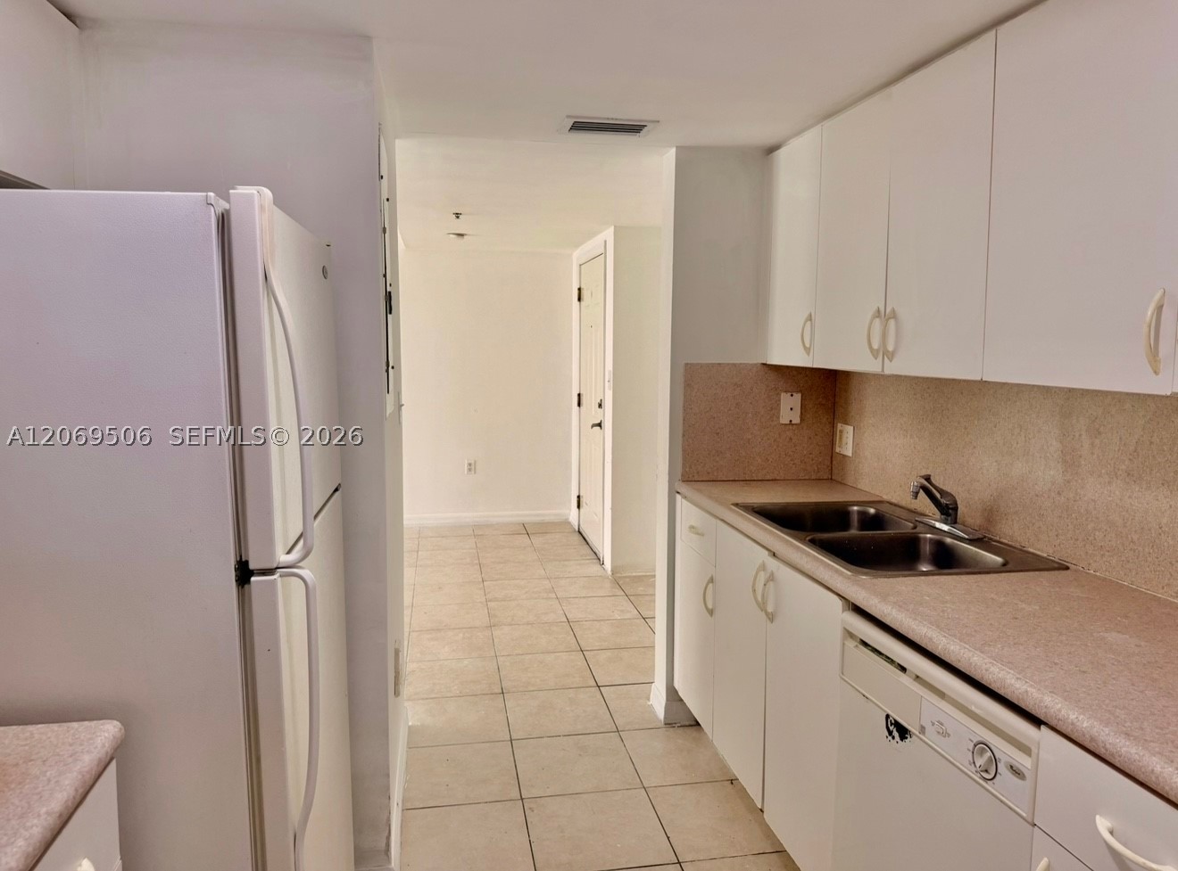 2415 NW 16th St Rd #207-1, Miami FL 33125