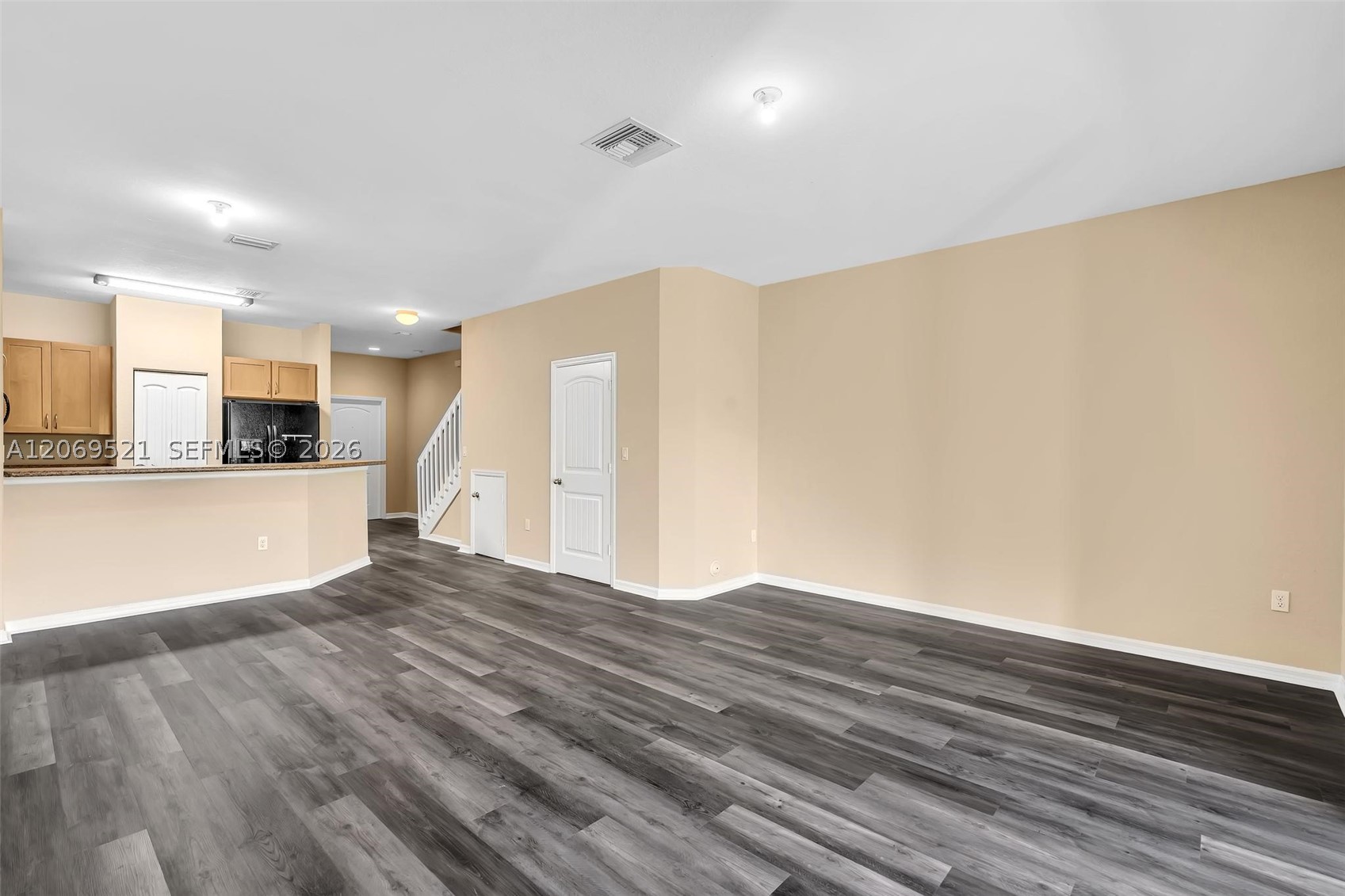 3530 NW 29th Ct, Lauderdale Lakes FL 33311