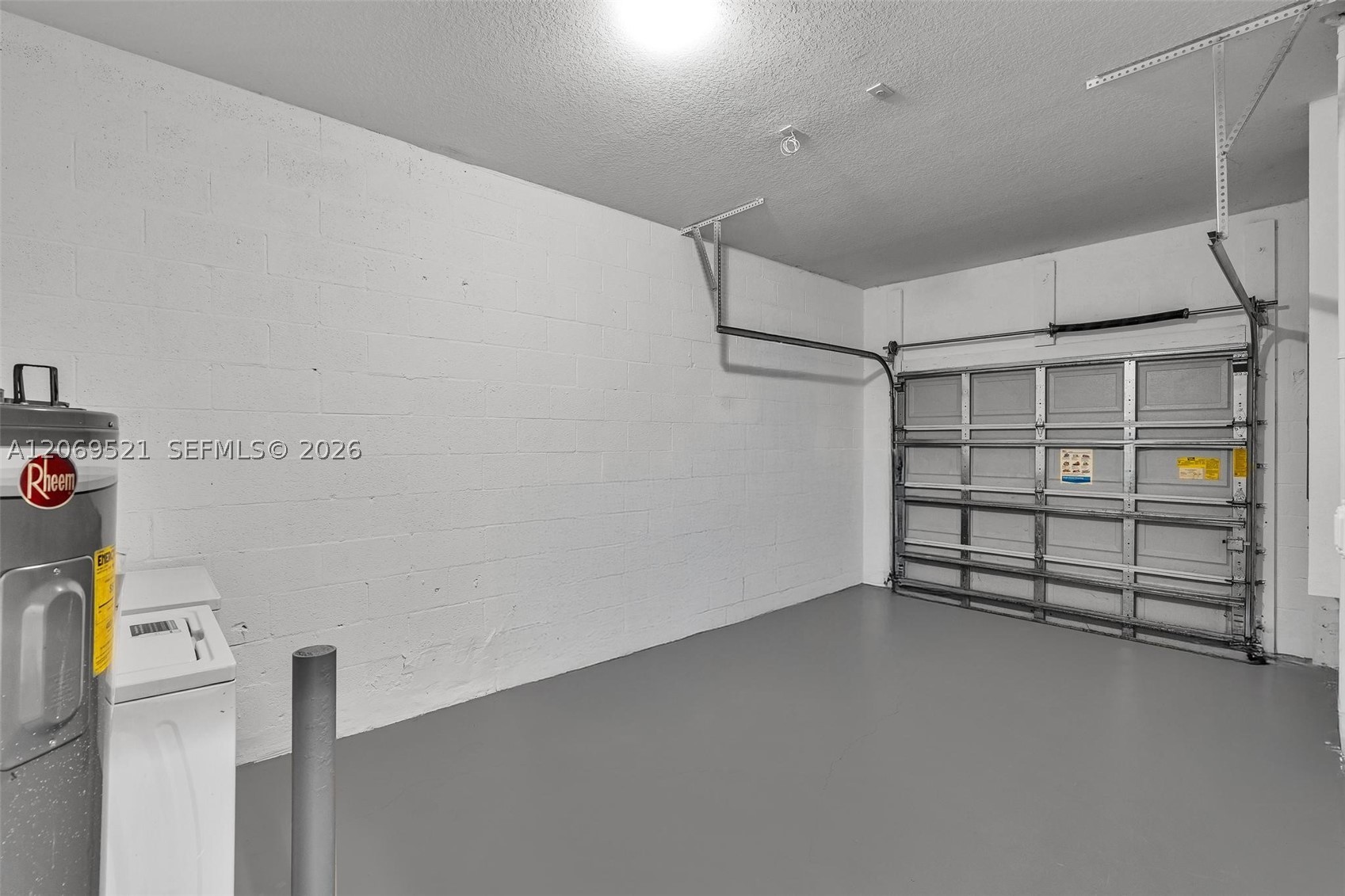 3530 NW 29th Ct, Lauderdale Lakes FL 33311