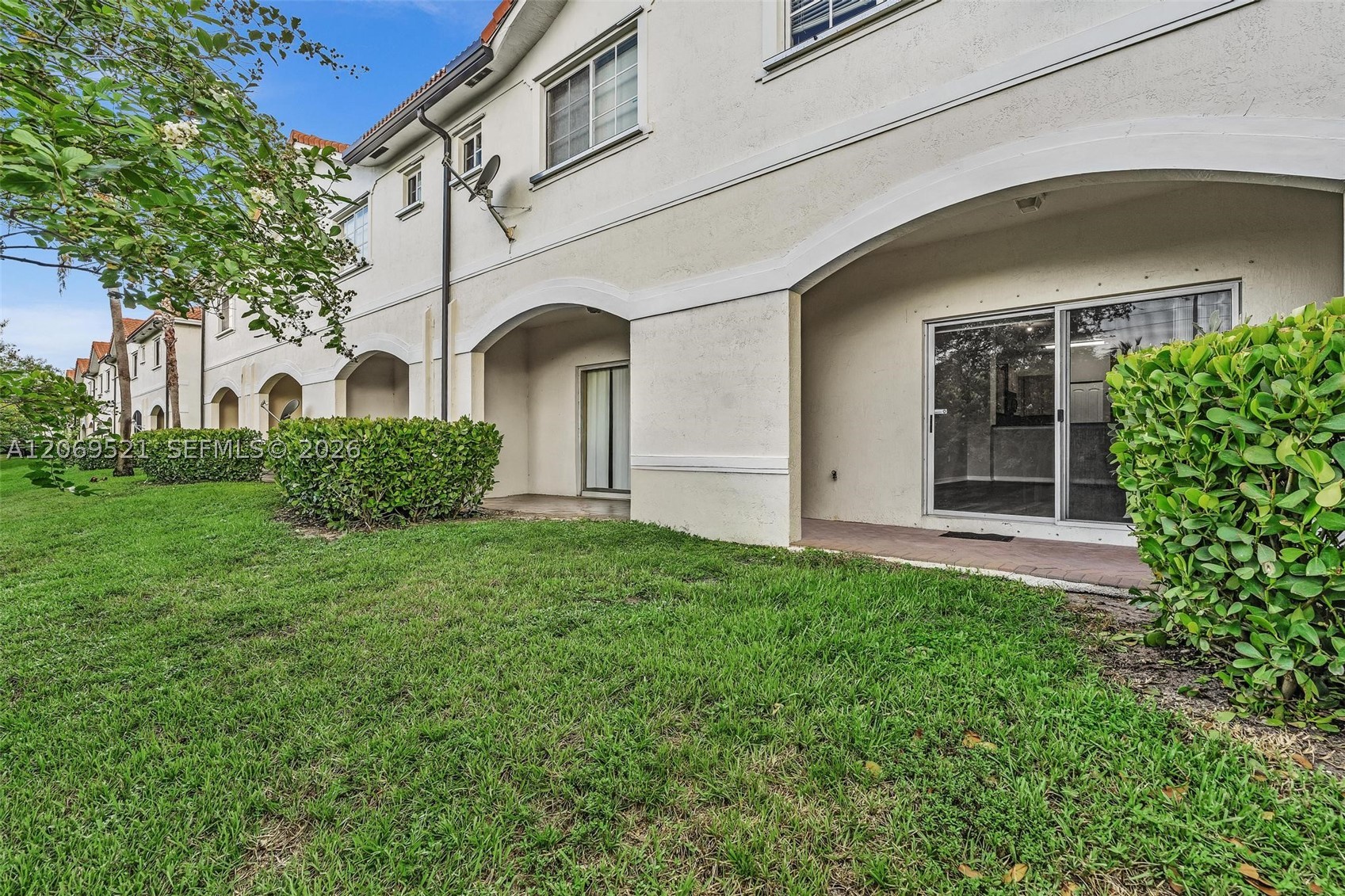 3530 NW 29th Ct, Lauderdale Lakes FL 33311