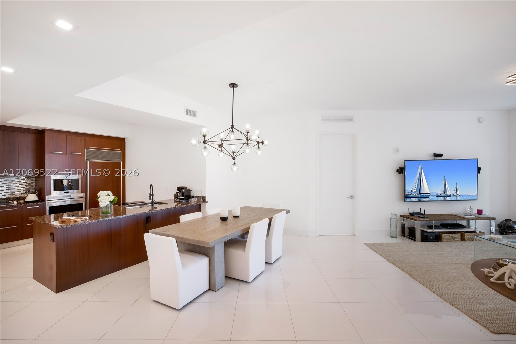 15901 Collins Ave #707, Sunny Isles Beach FL 33160