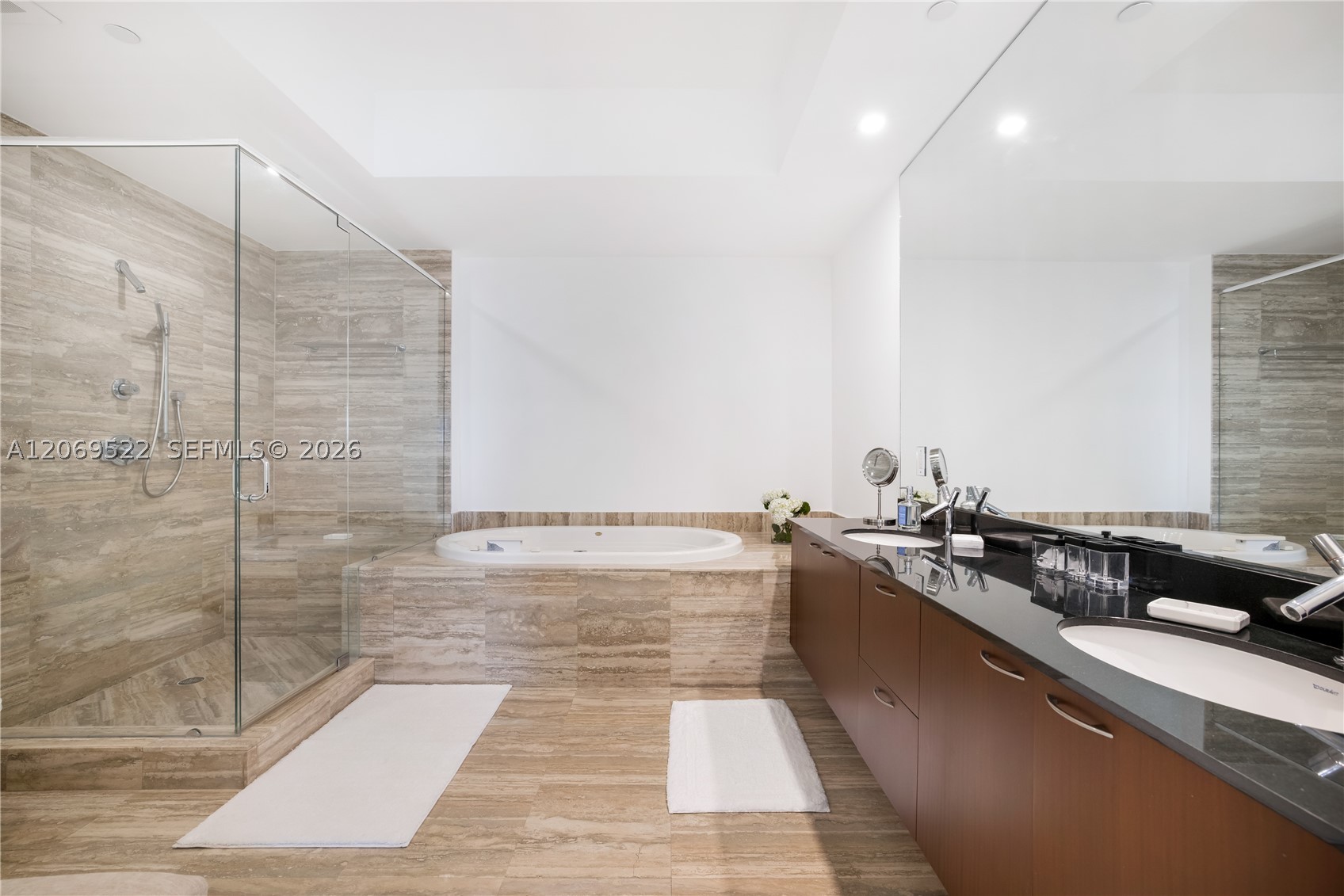 15901 Collins Ave #707, Sunny Isles Beach FL 33160
