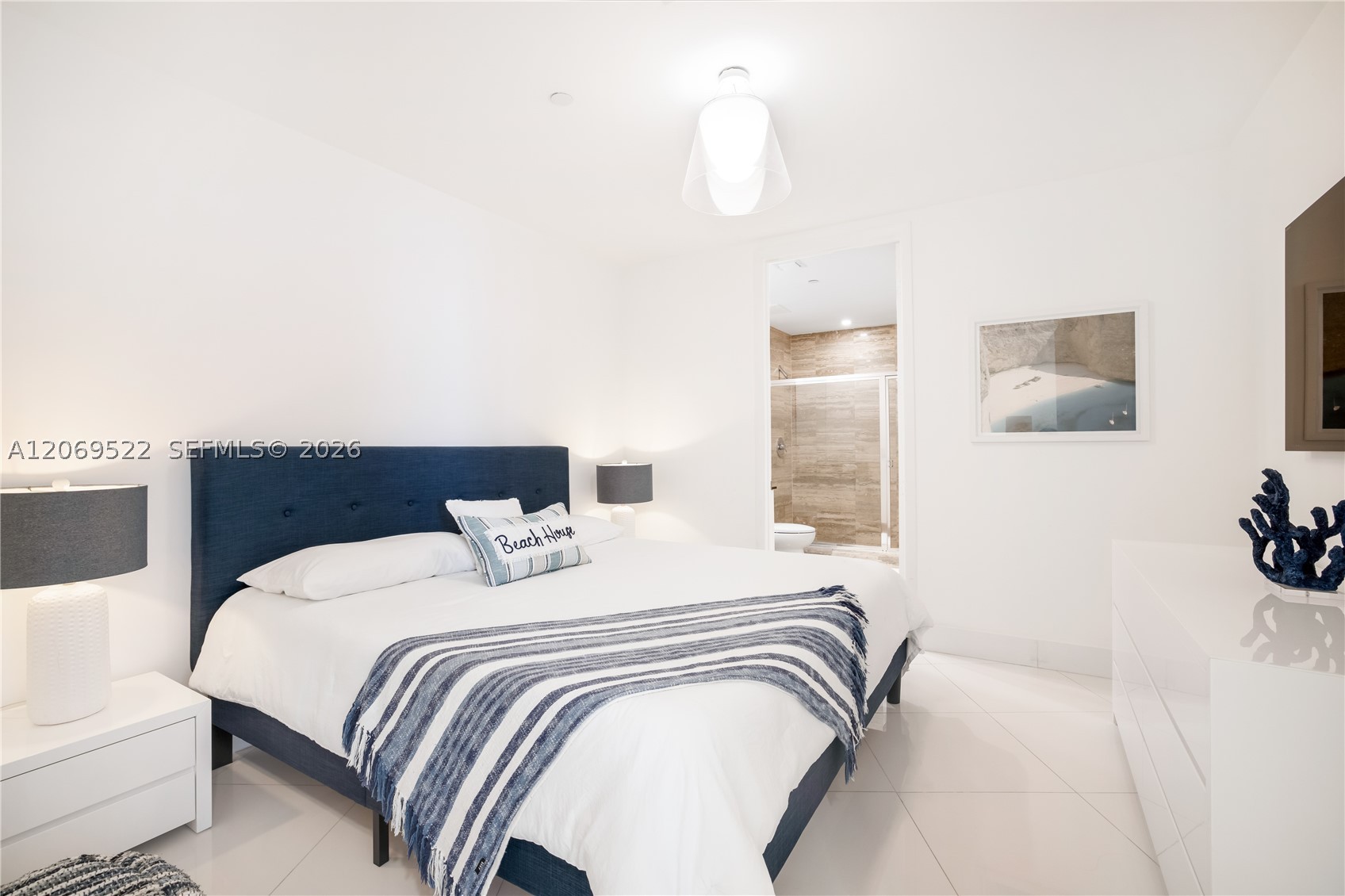 15901 Collins Ave #707, Sunny Isles Beach FL 33160