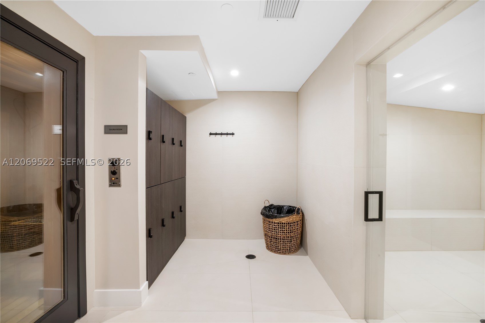 15901 Collins Ave #707, Sunny Isles Beach FL 33160