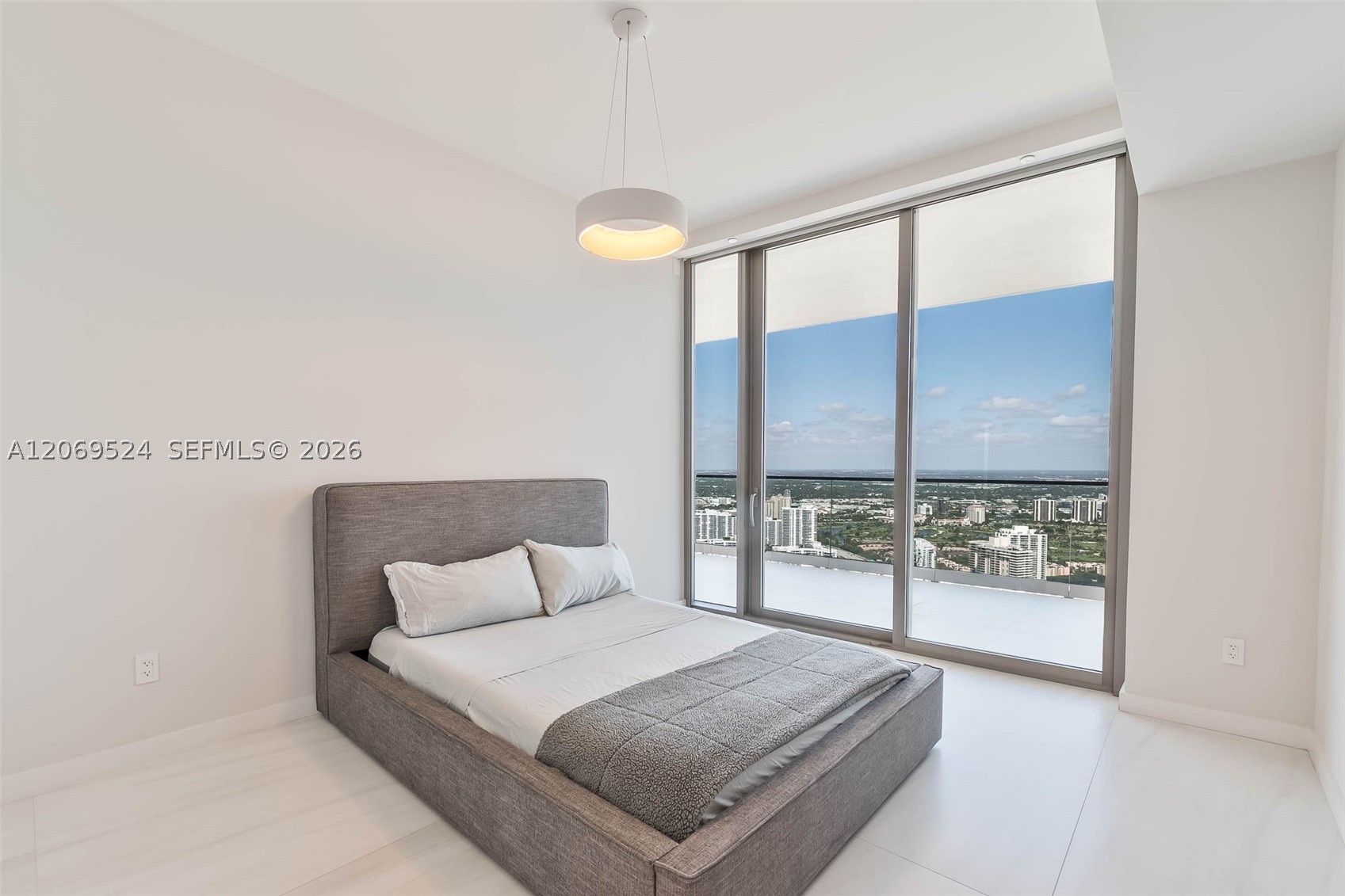 18975 Collins Ave #5403, Sunny Isles Beach FL 33160