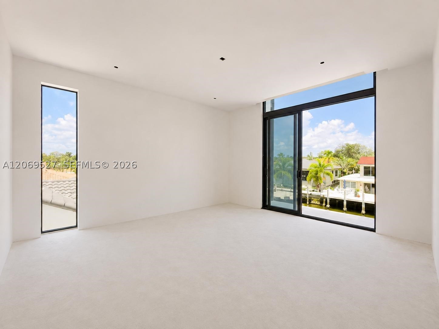 2377 SE 15th St, Pompano Beach FL 33062