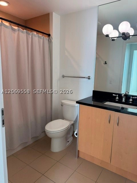300 S Biscayne Blvd #T-2416, Miami FL 33131