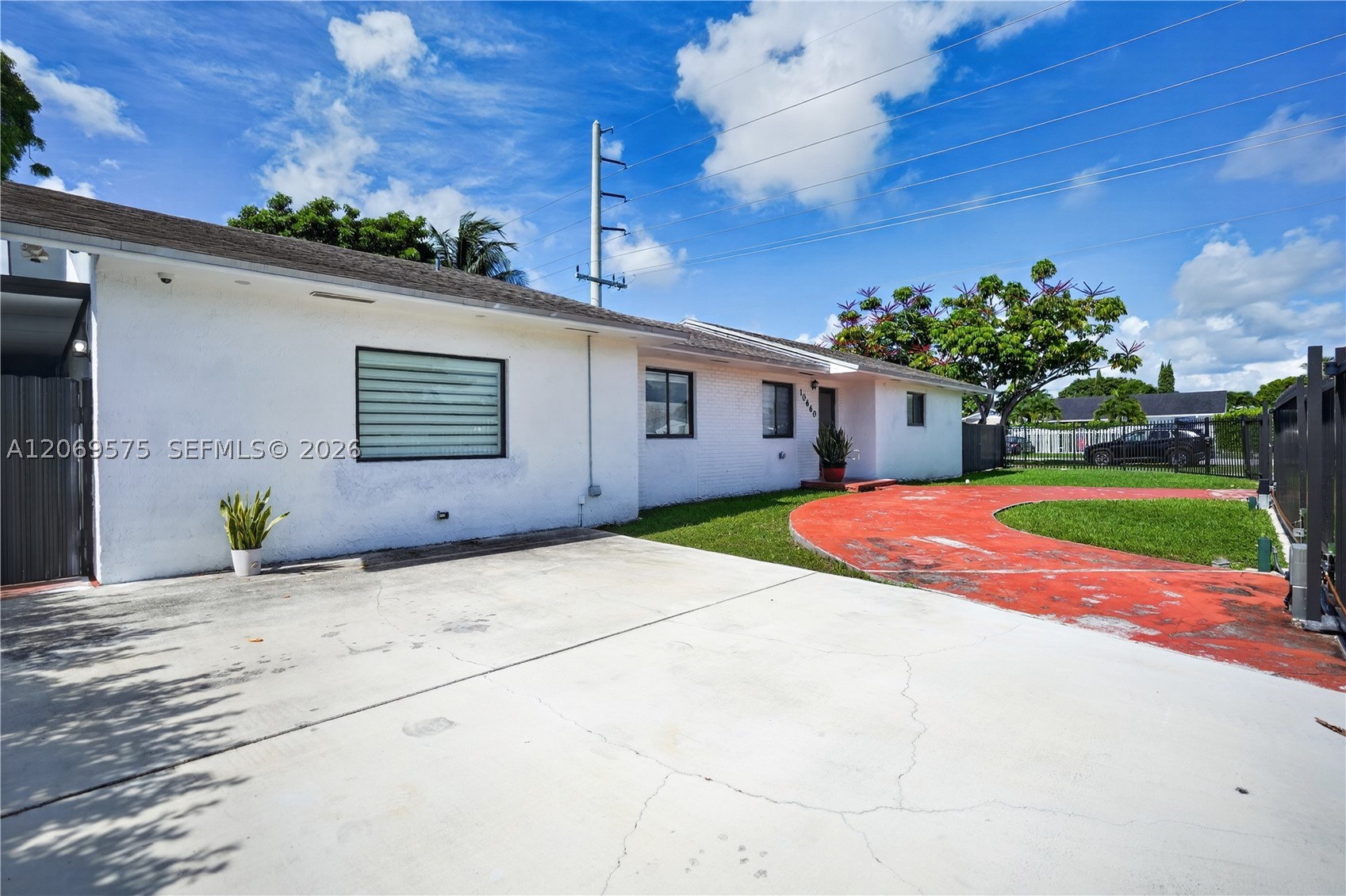 10660 SW 164th St, Miami FL 33157