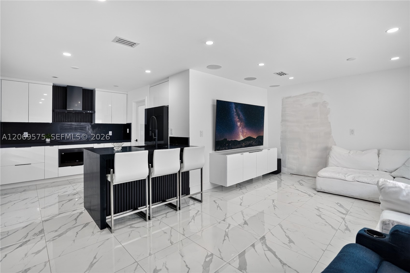 10660 SW 164th St, Miami FL 33157