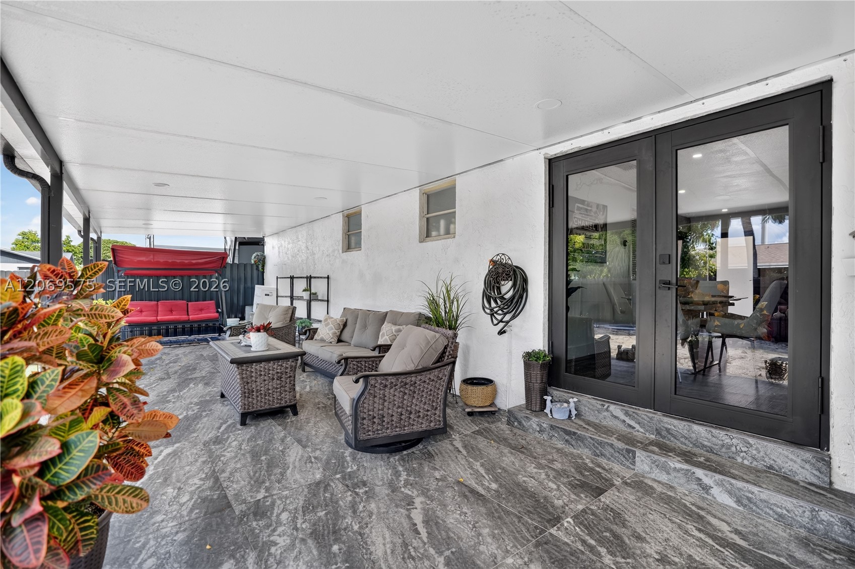 10660 SW 164th St, Miami FL 33157