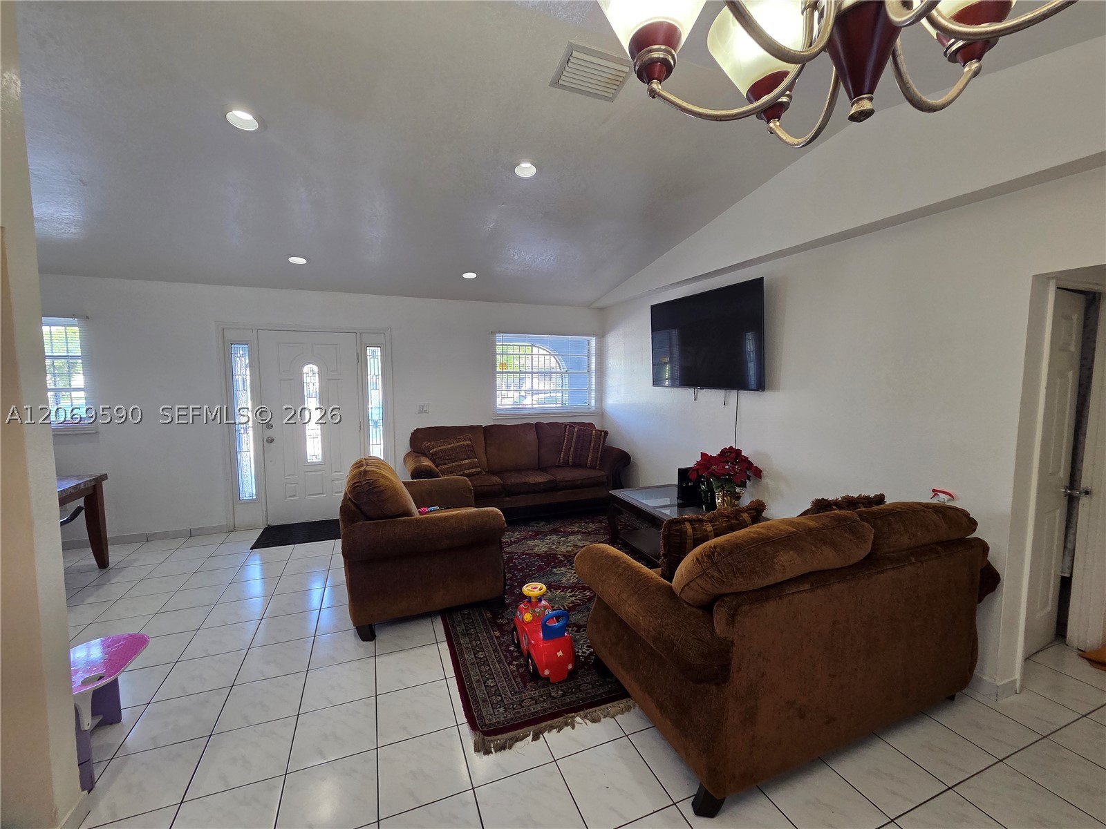 7825 W 4th Ln #0, Hialeah FL 33014