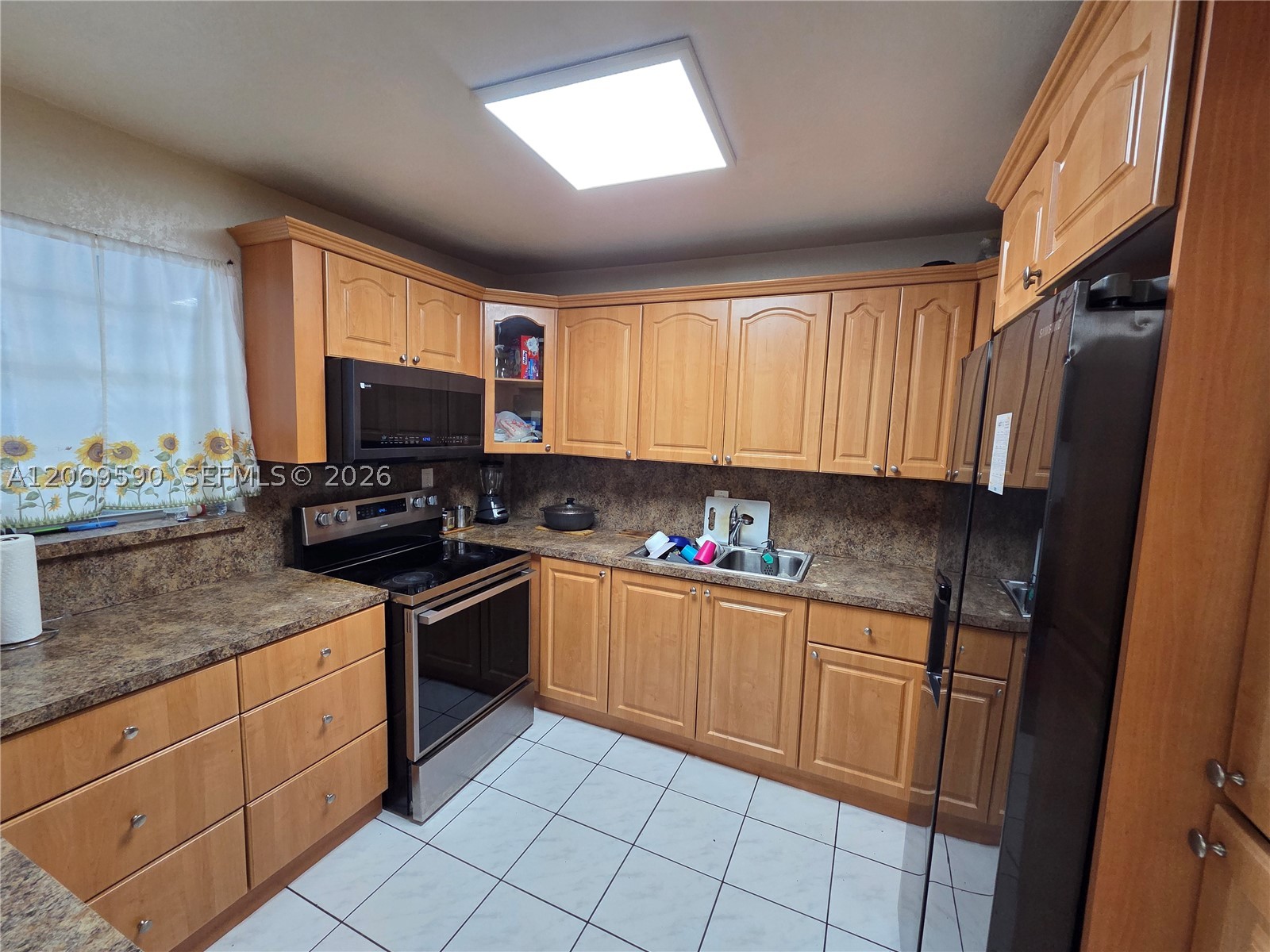 7825 W 4th Ln #0, Hialeah FL 33014