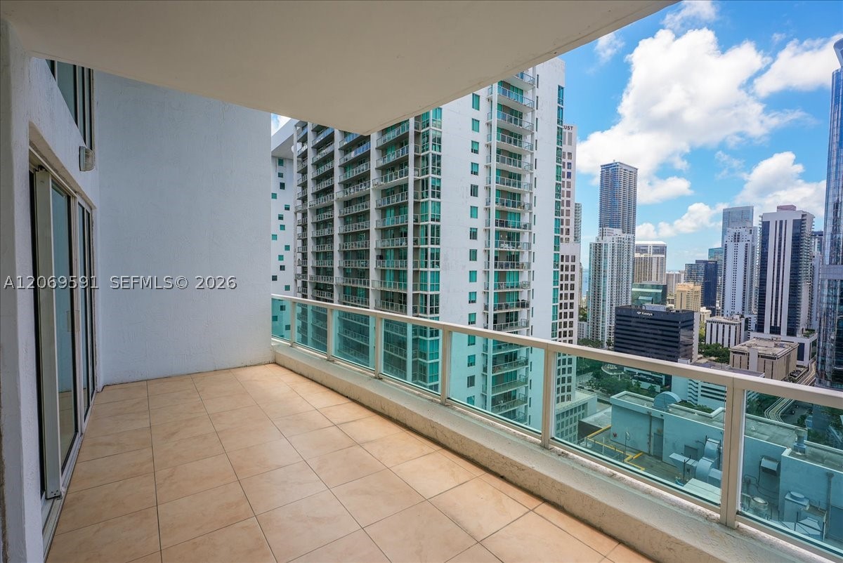 41 SE 5th St #1908, Miami FL 33131