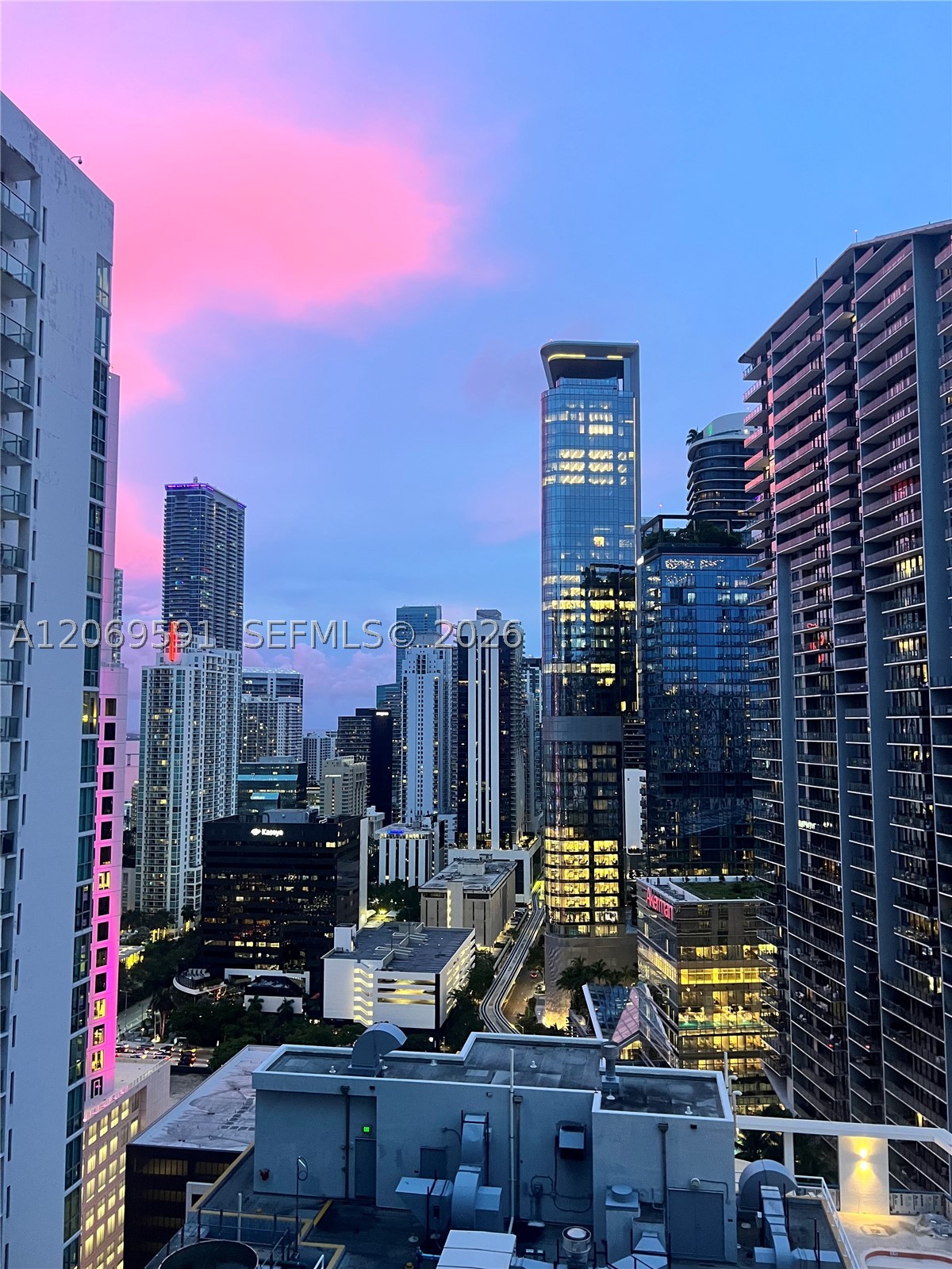 41 SE 5th St #1908, Miami FL 33131