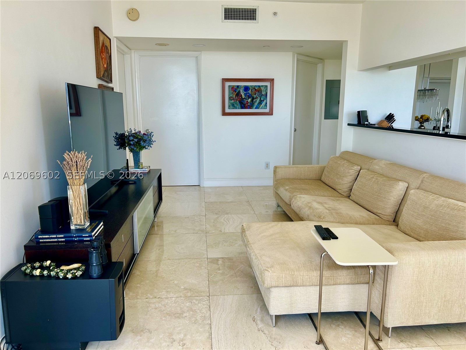 21055 Yacht Club Dr #2710, Aventura FL 33180