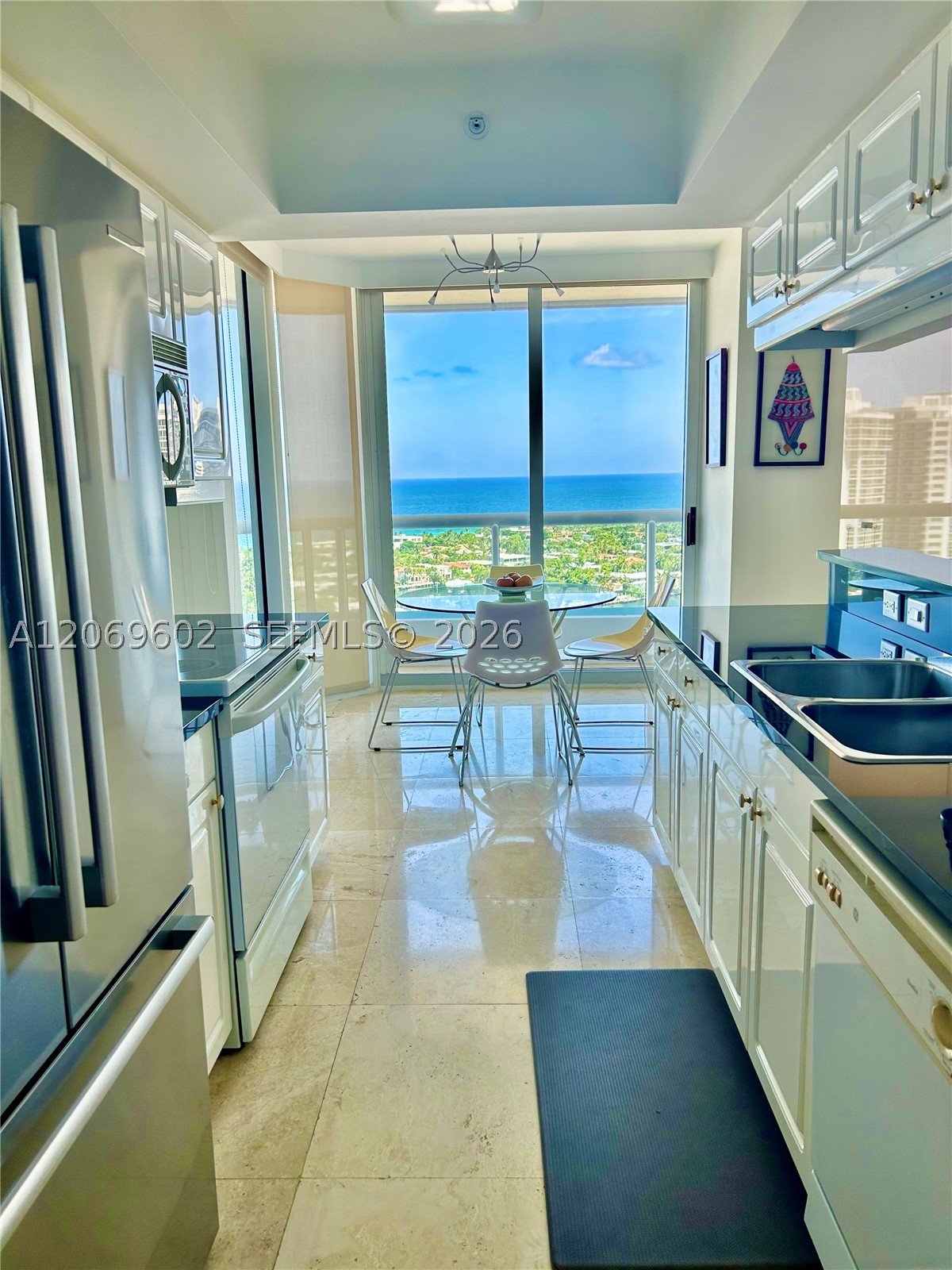 21055 Yacht Club Dr #2710, Aventura FL 33180