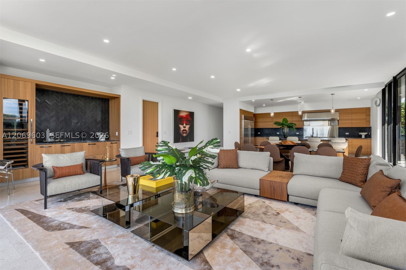 3581 E Glencoe St #302, Miami FL 33133