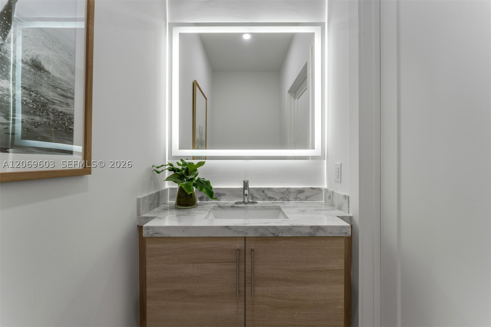 3581 E Glencoe St #302, Miami FL 33133