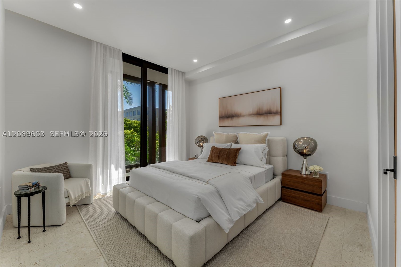3581 E Glencoe St #302, Miami FL 33133