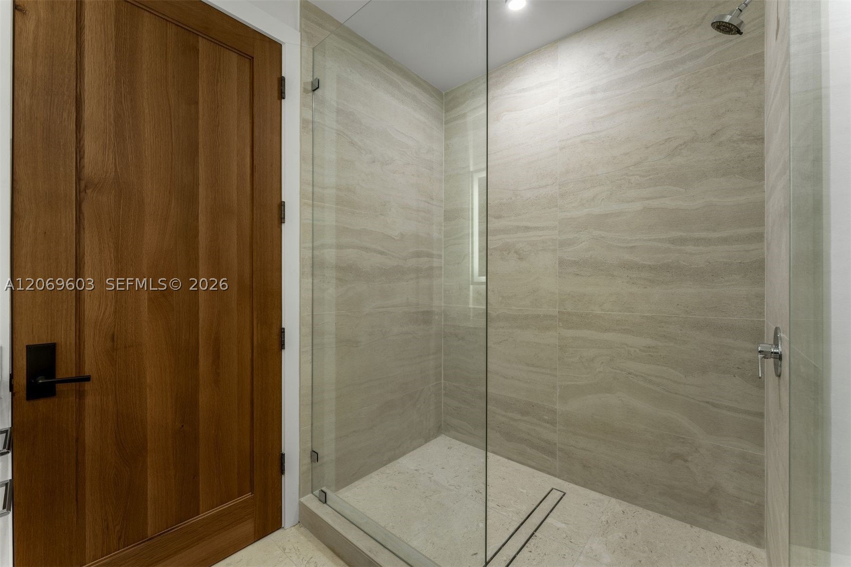 3581 E Glencoe St #302, Miami FL 33133