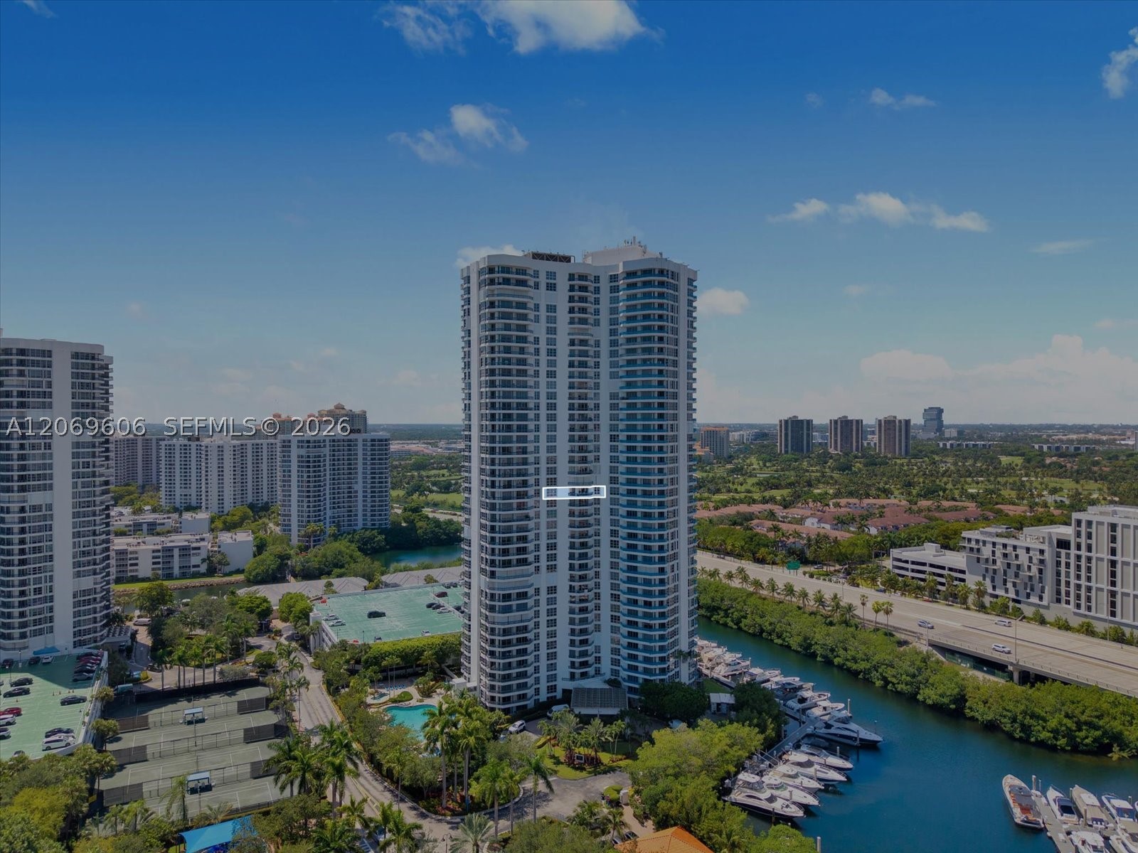 3500 Mystic Pointe Dr #2107, Aventura FL 33180
