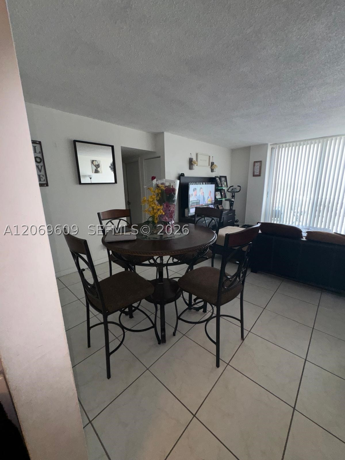 2020 NE 135th St #609, North Miami FL 33181
