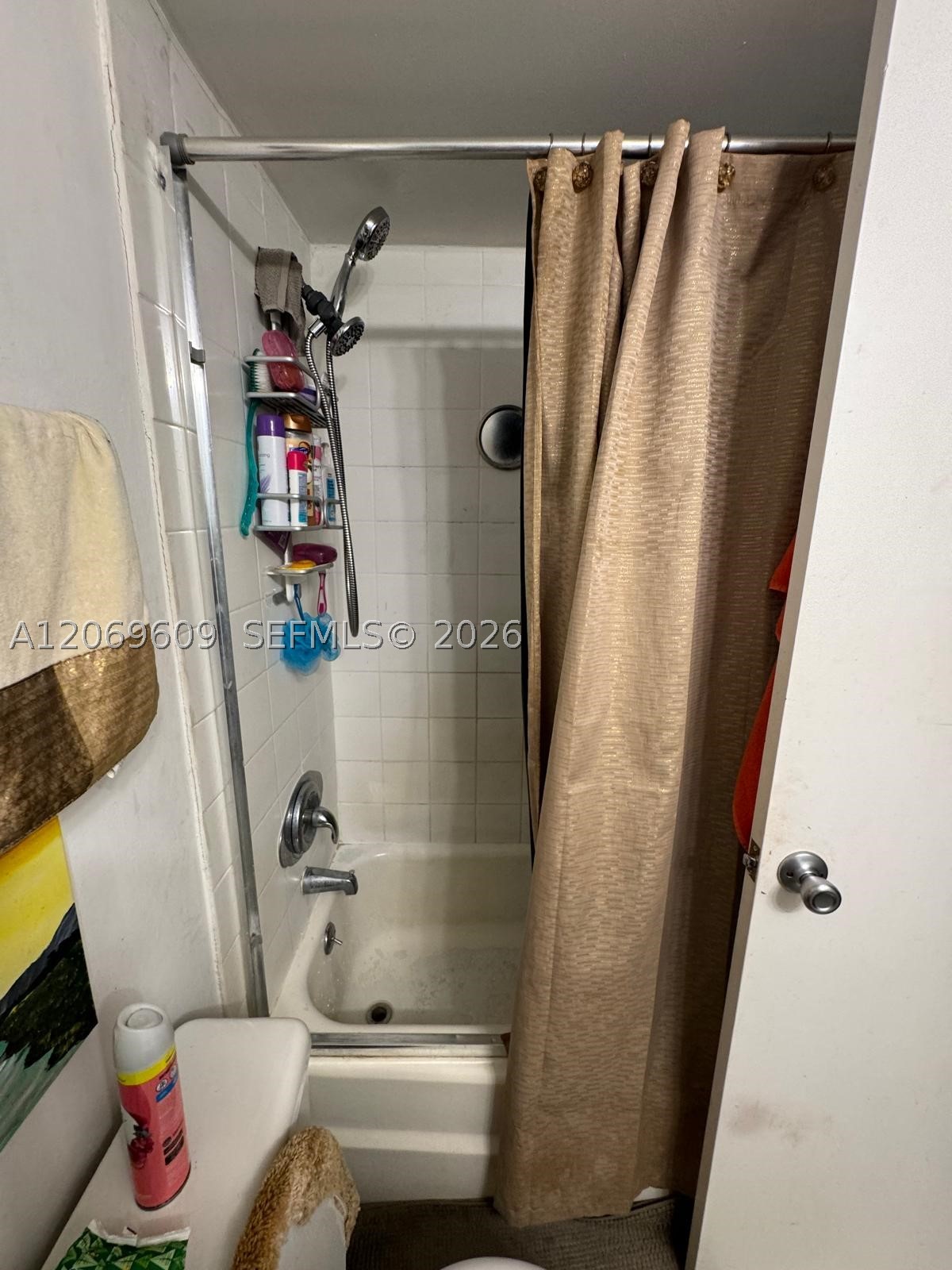 2020 NE 135th St #609, North Miami FL 33181