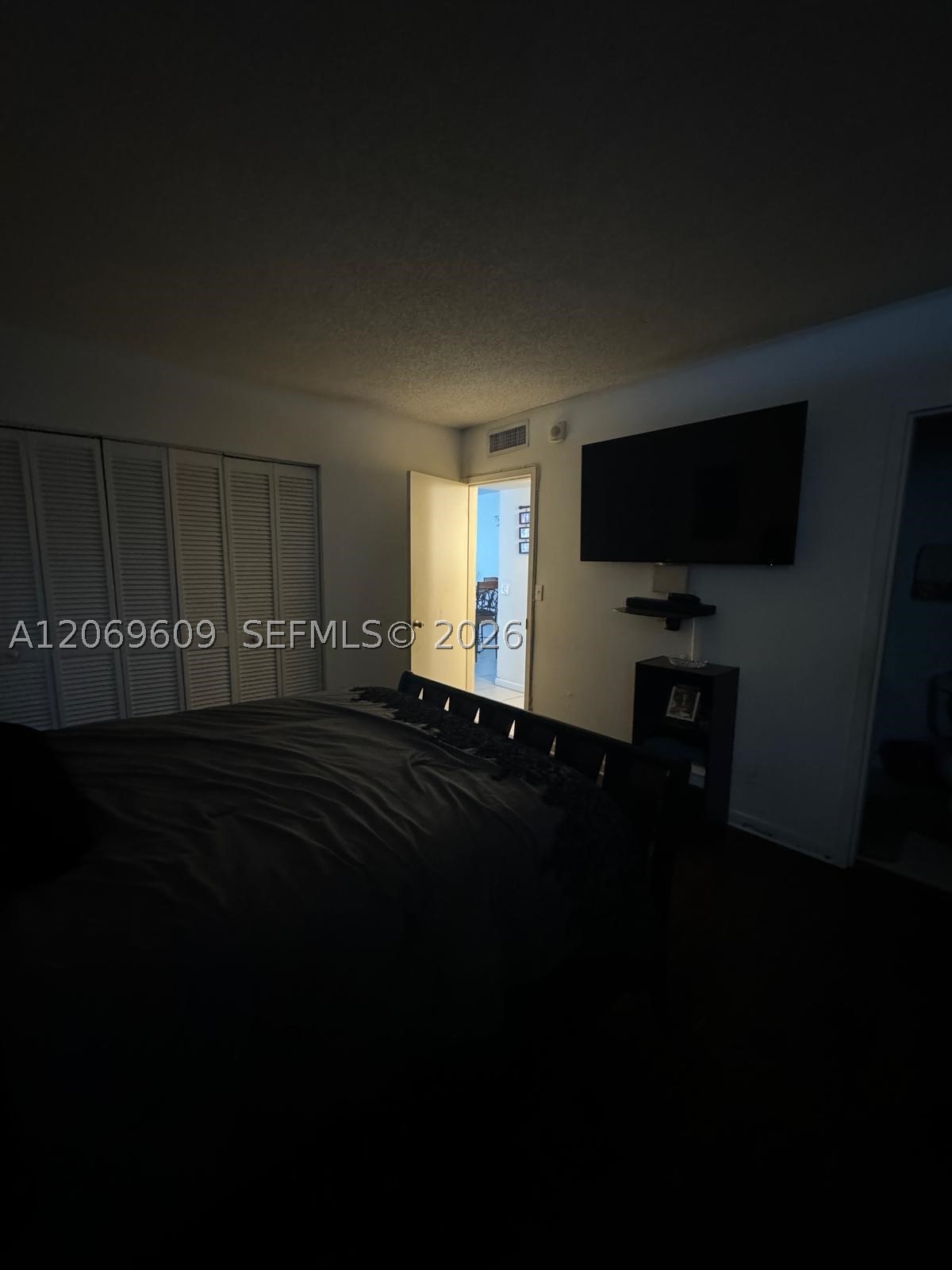 2020 NE 135th St #609, North Miami FL 33181