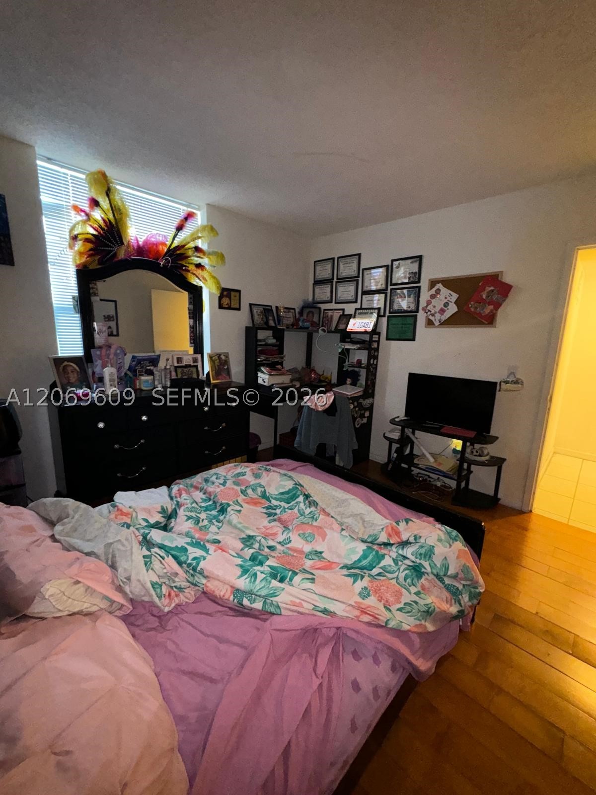 2020 NE 135th St #609, North Miami FL 33181