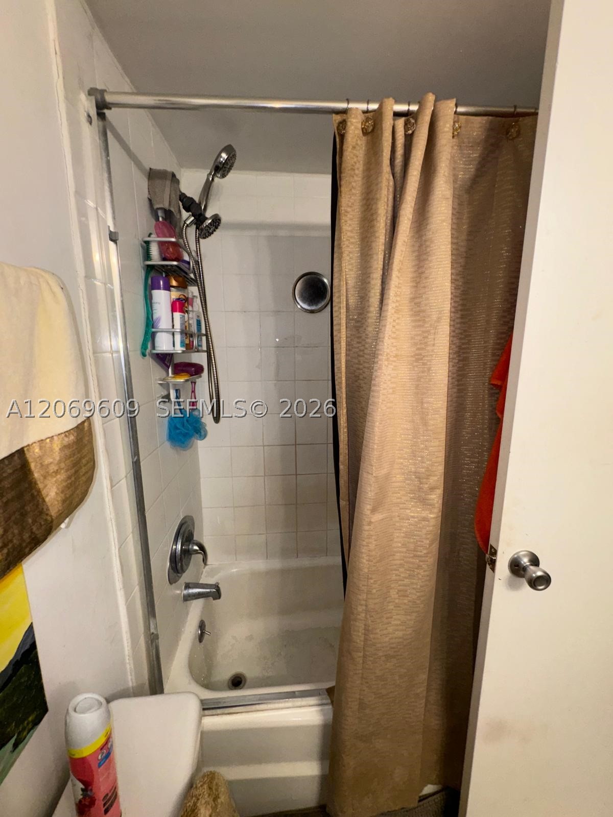 2020 NE 135th St #609, North Miami FL 33181